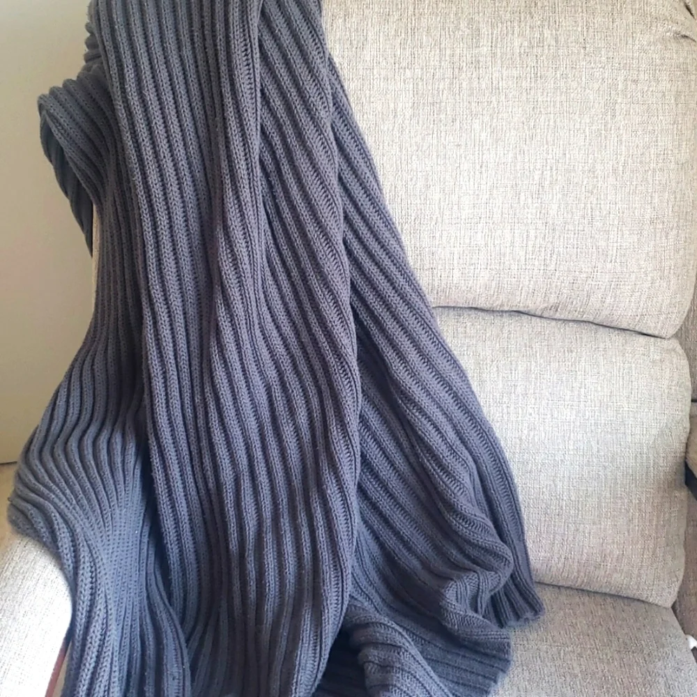 West Elm Chunky Ribbed Knit Throw